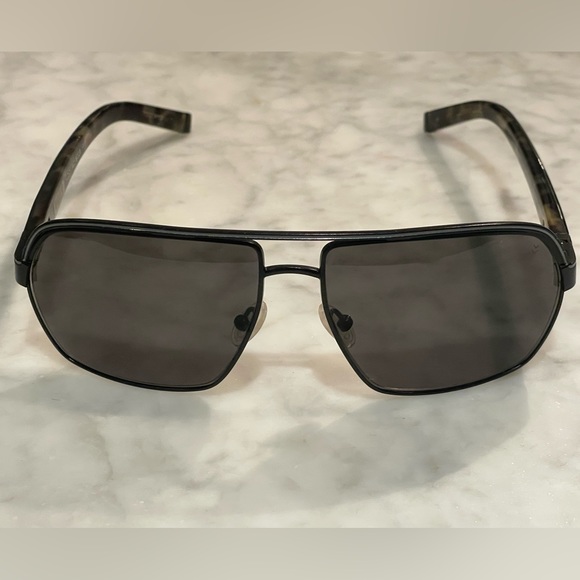 John  Varvatos sunglasses- used/ good condition  with light scratches on lens- - Picture 3 of 6